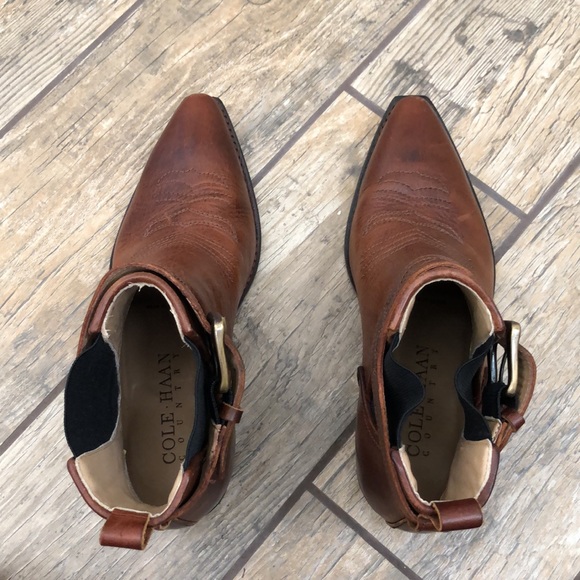 Cole Haan Country Vintage Leather Western Chelsea Ankle Boots - Picture 3 of 7